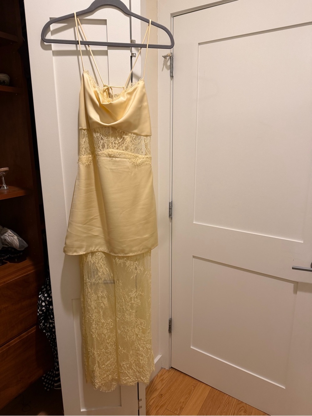 Elegant Yellow Lace Maxi Dress with Cowl Neck